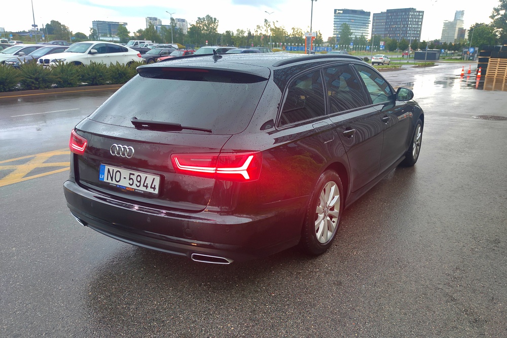 Audi A6 Avant Sport Edition 2.0 TDI Black C7 4G Facelift (4)